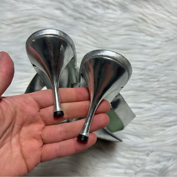 PRADA metallic heels - Picture 8 of 10